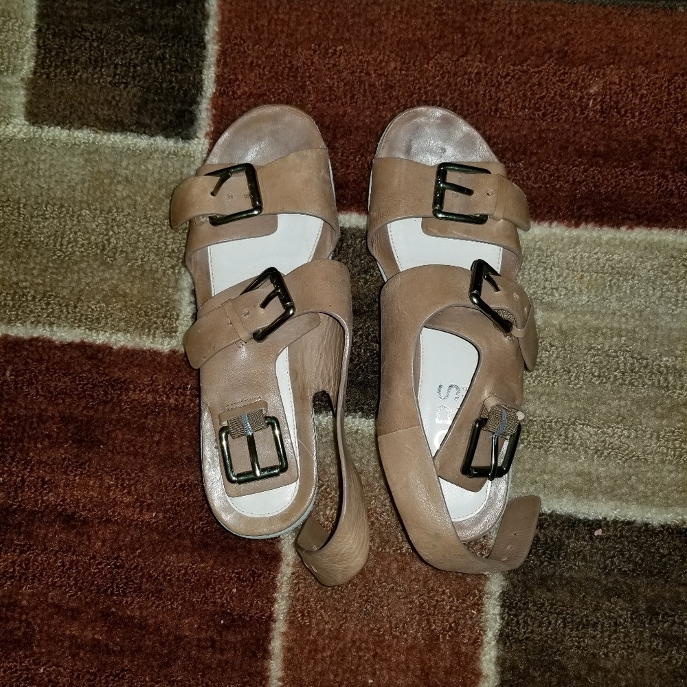 Size 9 Michael  Kor sandals